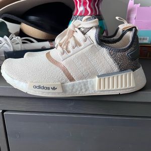 Adidas NMD R-1